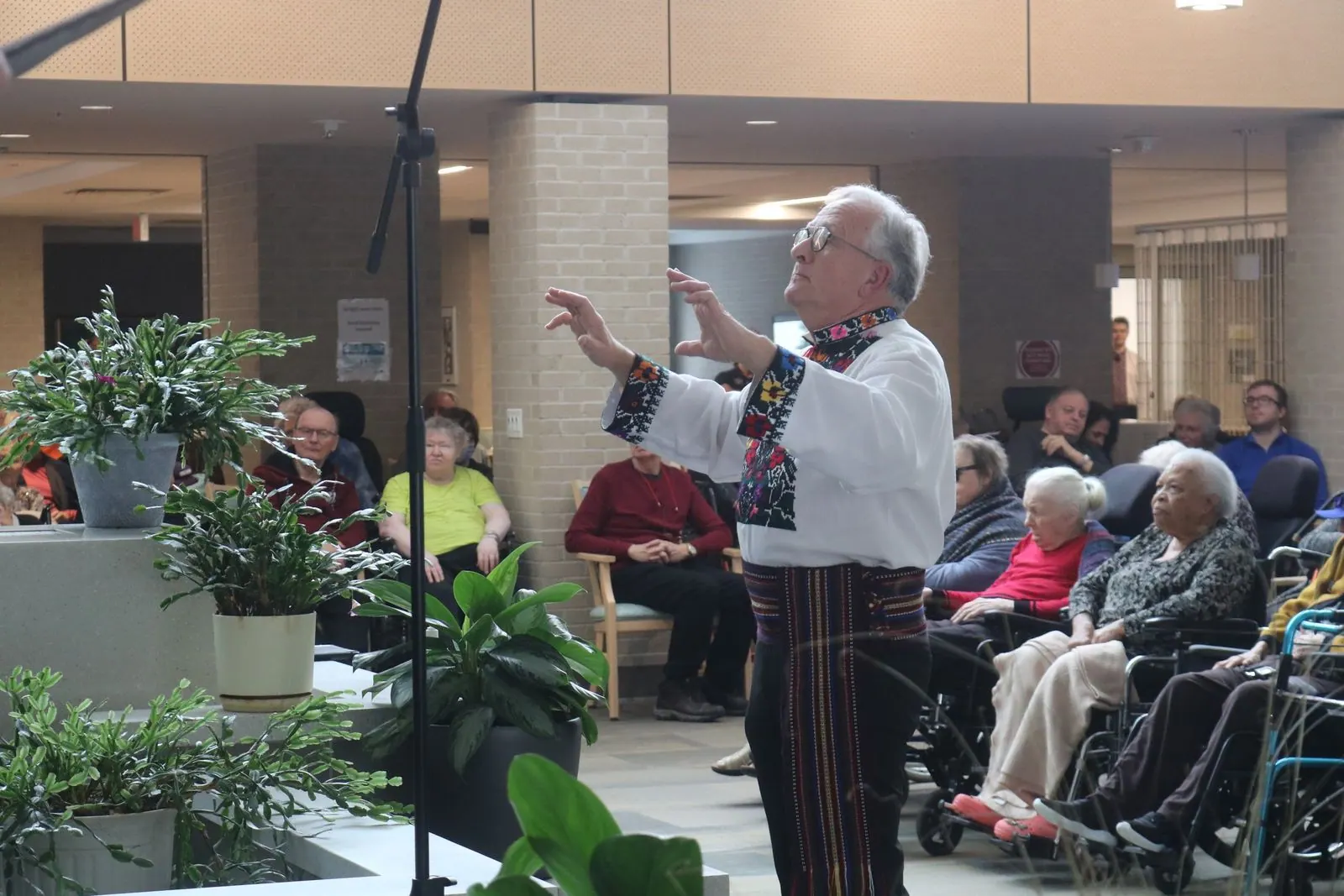 Melos Folk Ensemble — photo 18